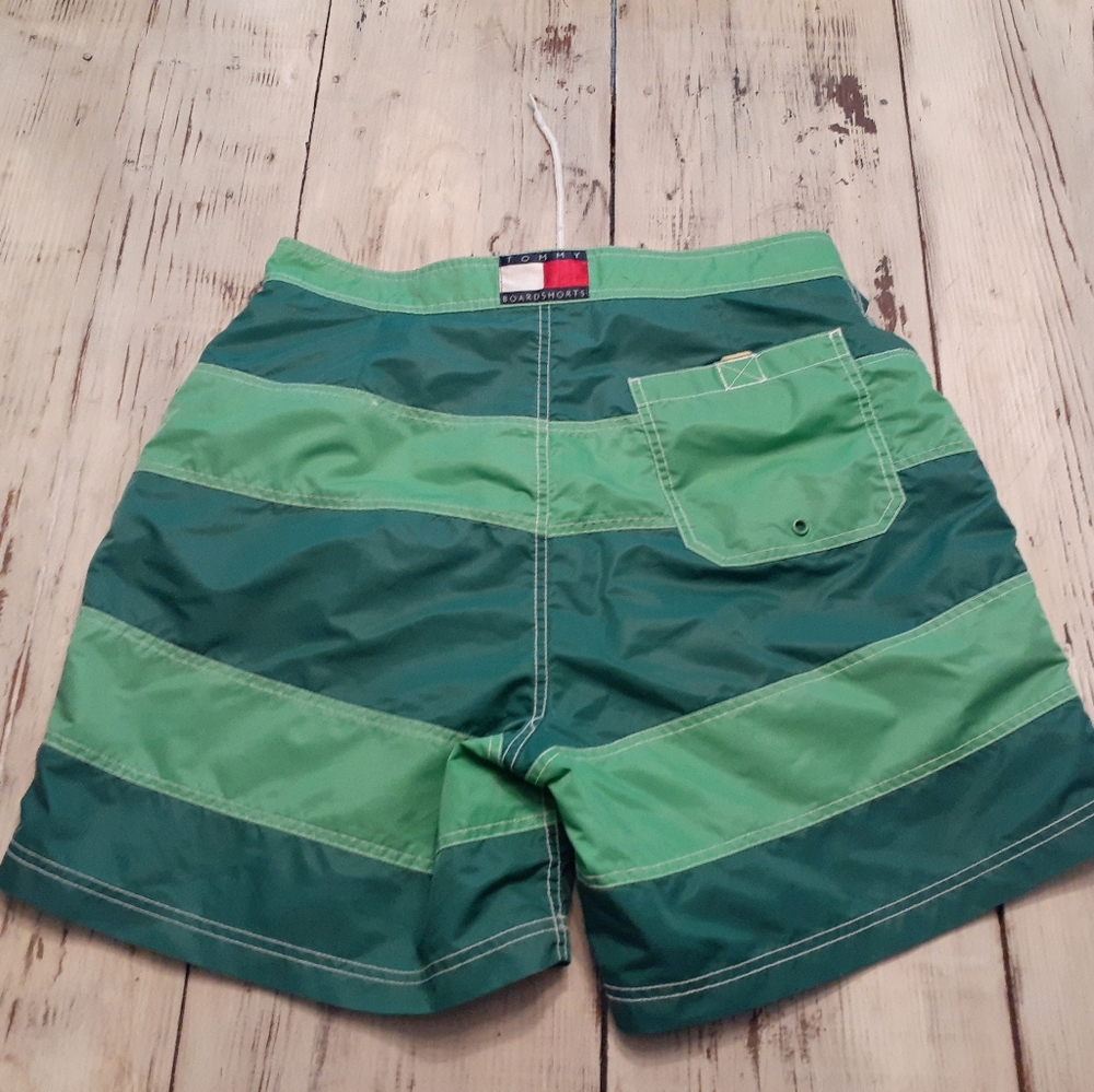 Vintage Tommy Hilfiger Boardshorts Size Large - Picture 2 of 5